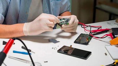 Affordable Cell Phone Fix Shop: Quality Repairs on a Budge